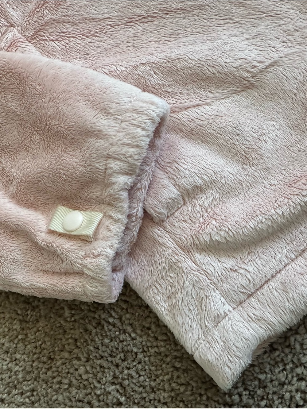 The North Face Girl’s Light Pink Plush Zip-Up Fleece Jacket - Picture 6 of 9